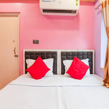 Oyo Flagship Hotel Red Velvet Hugli-Chinsurah Exterior foto
